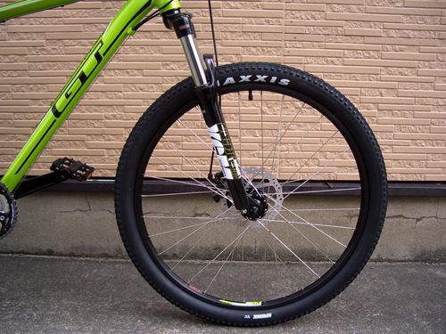 お取引終了】マウンテンバイク GT Avalanche3.0 前後ディスクブレーキ